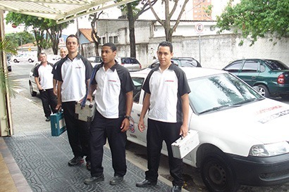 Encanadores para serviços em tubulação de cobre