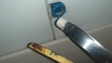 Torneira quebrou dentro do cano: e agora?
